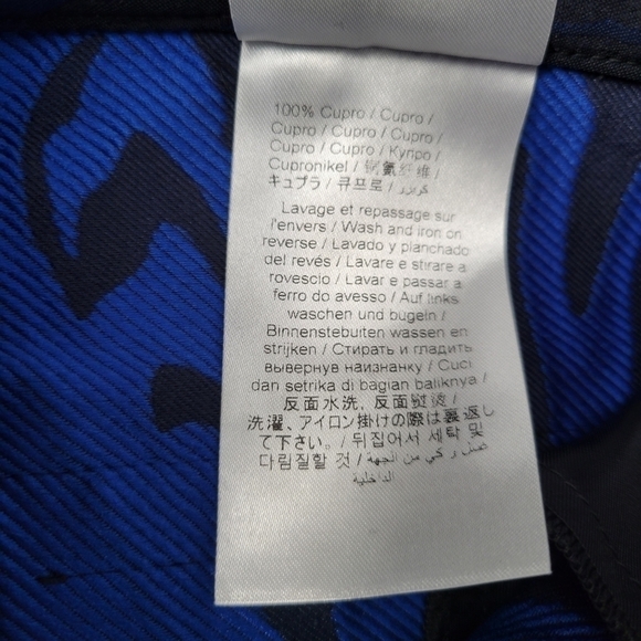 KENZO Blue and Black Jacquard Moire Tiger High Waisted Shorts - Picture 10 of 12